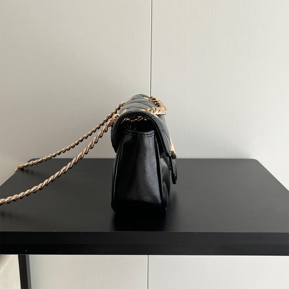Gvc*1 GG Marmont small shoulder bag