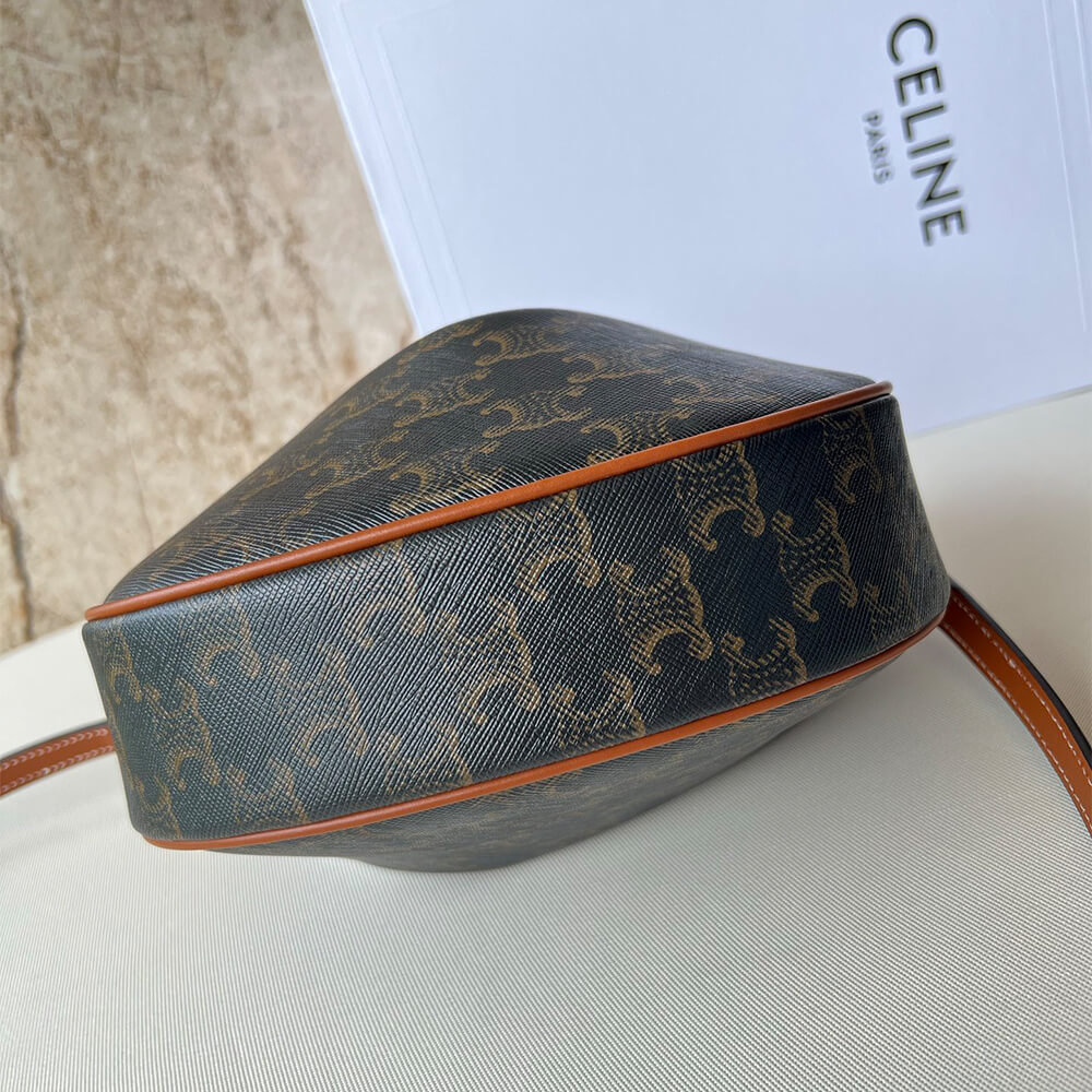 Teen Ce1i*e Lulu IN TRIOMPHE CANVAS AND CALFSKIN