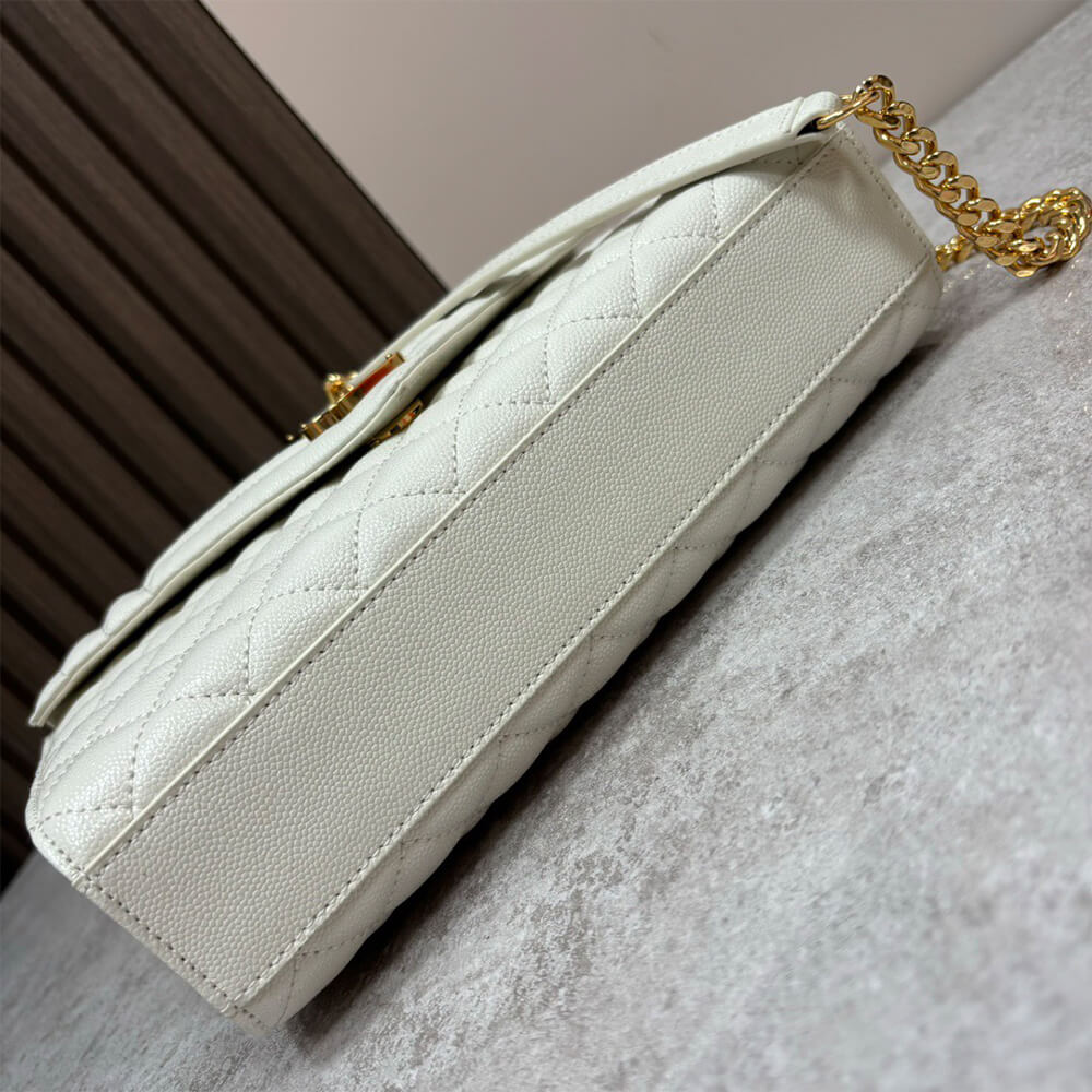 Y51 envelope medium in grained leather