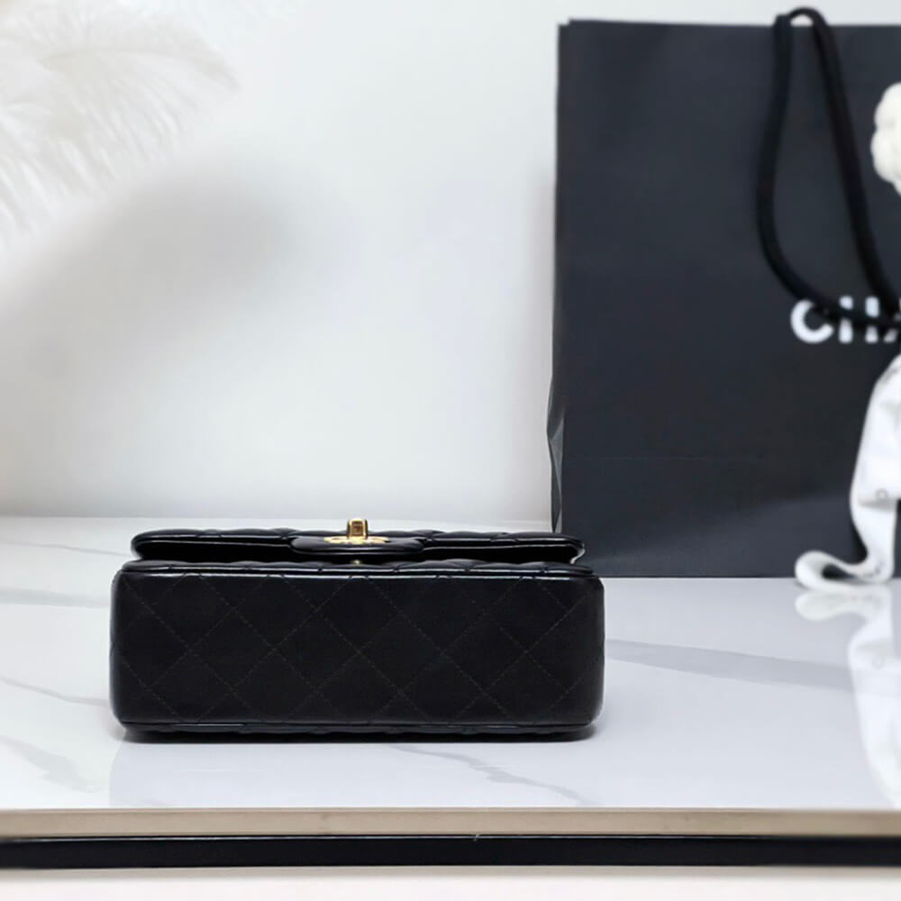 Ch**el MINI FLAP BAG(HIGH-END GRADE)