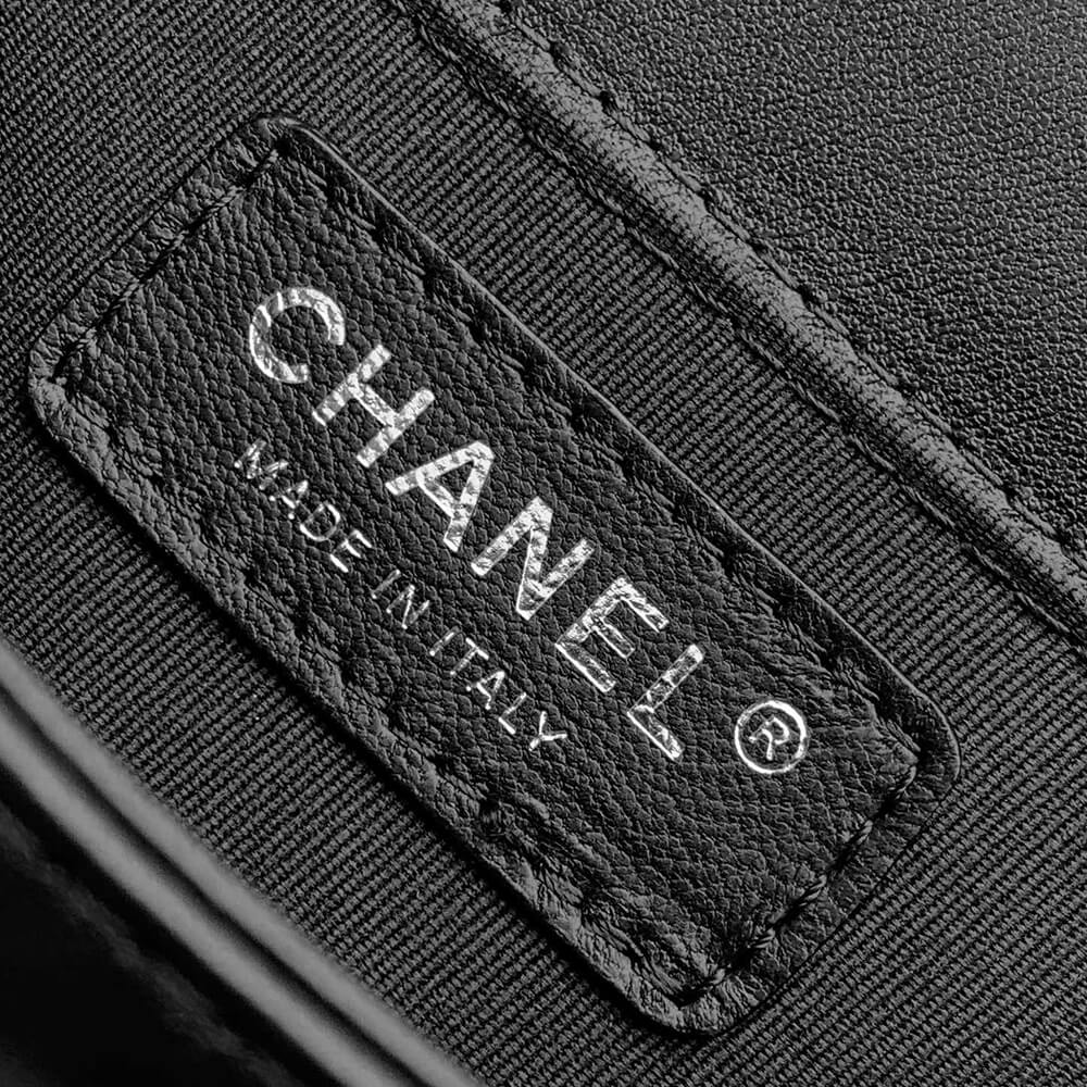 SMALL BOY Ch**el HANDBAG