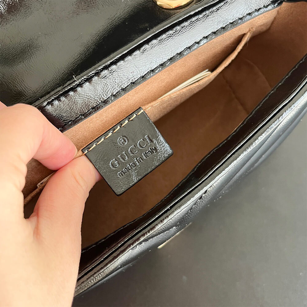 Gvc*1 GG Marmont small shoulder bag