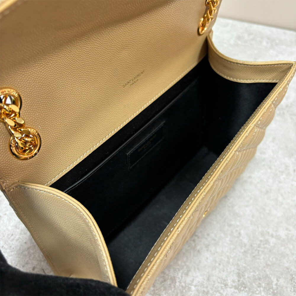 Y51 envelope medium in grained leather