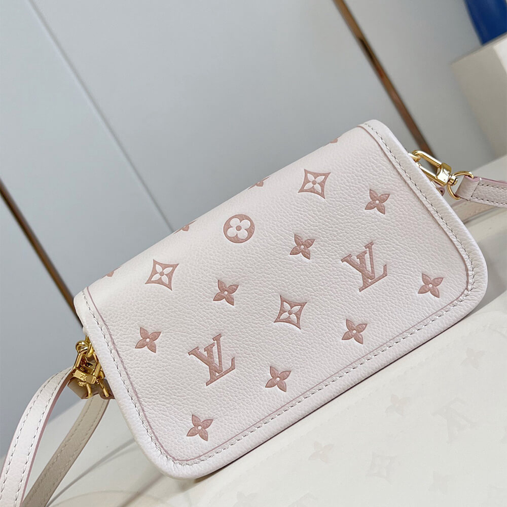 LV Felicie Pochette