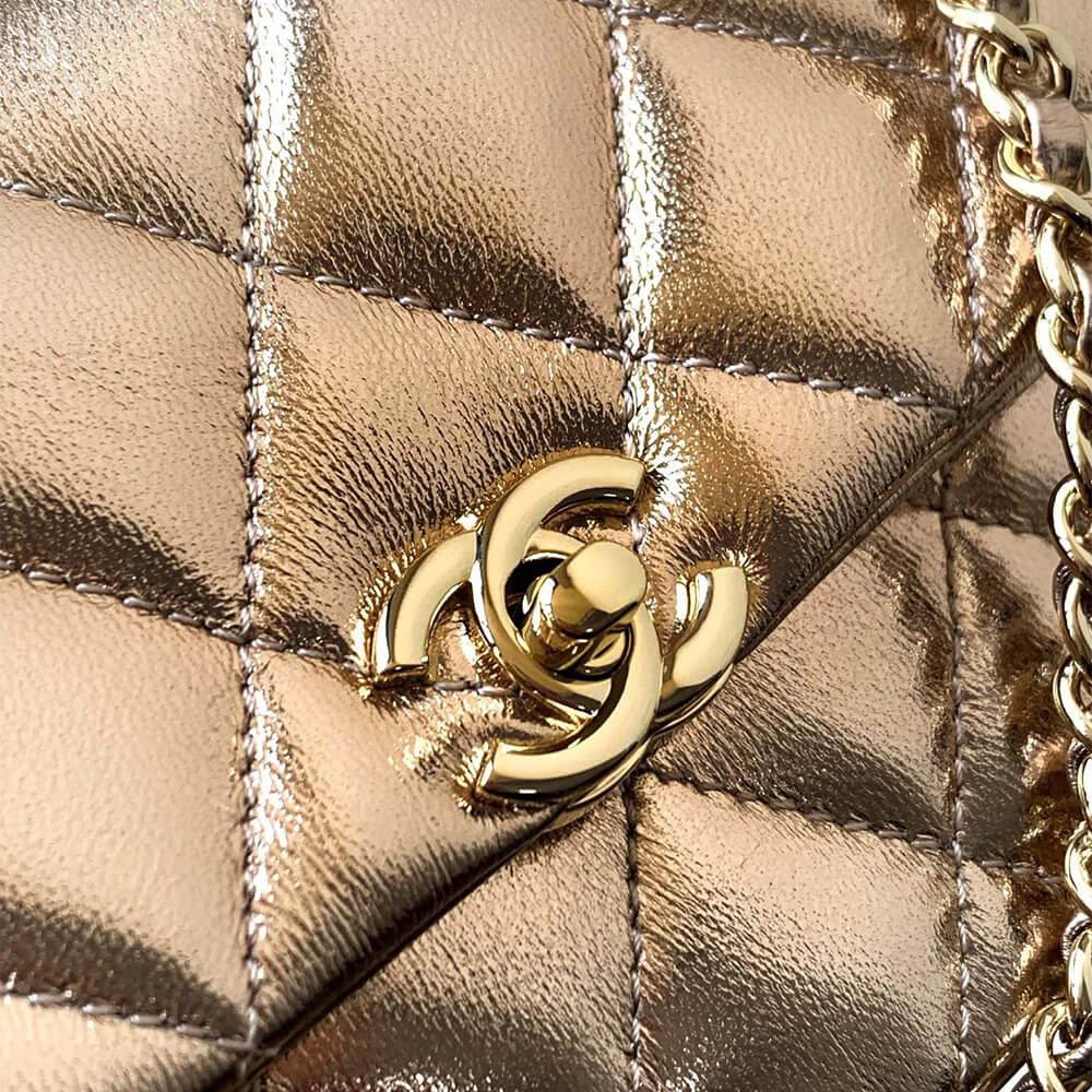 Ch**el FLAP PHONE HOLDER WITH CHAIN(HIGH-END GRADE)