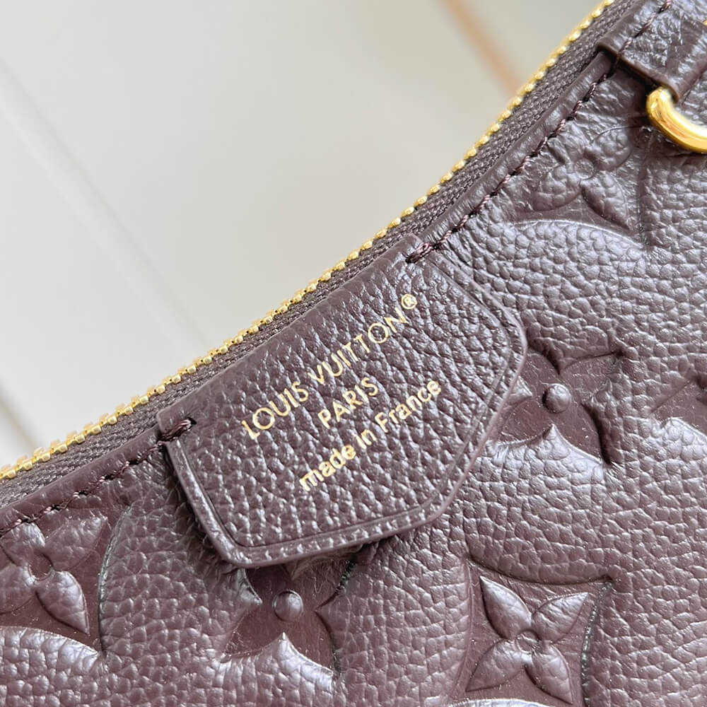 LV Easy Pouch