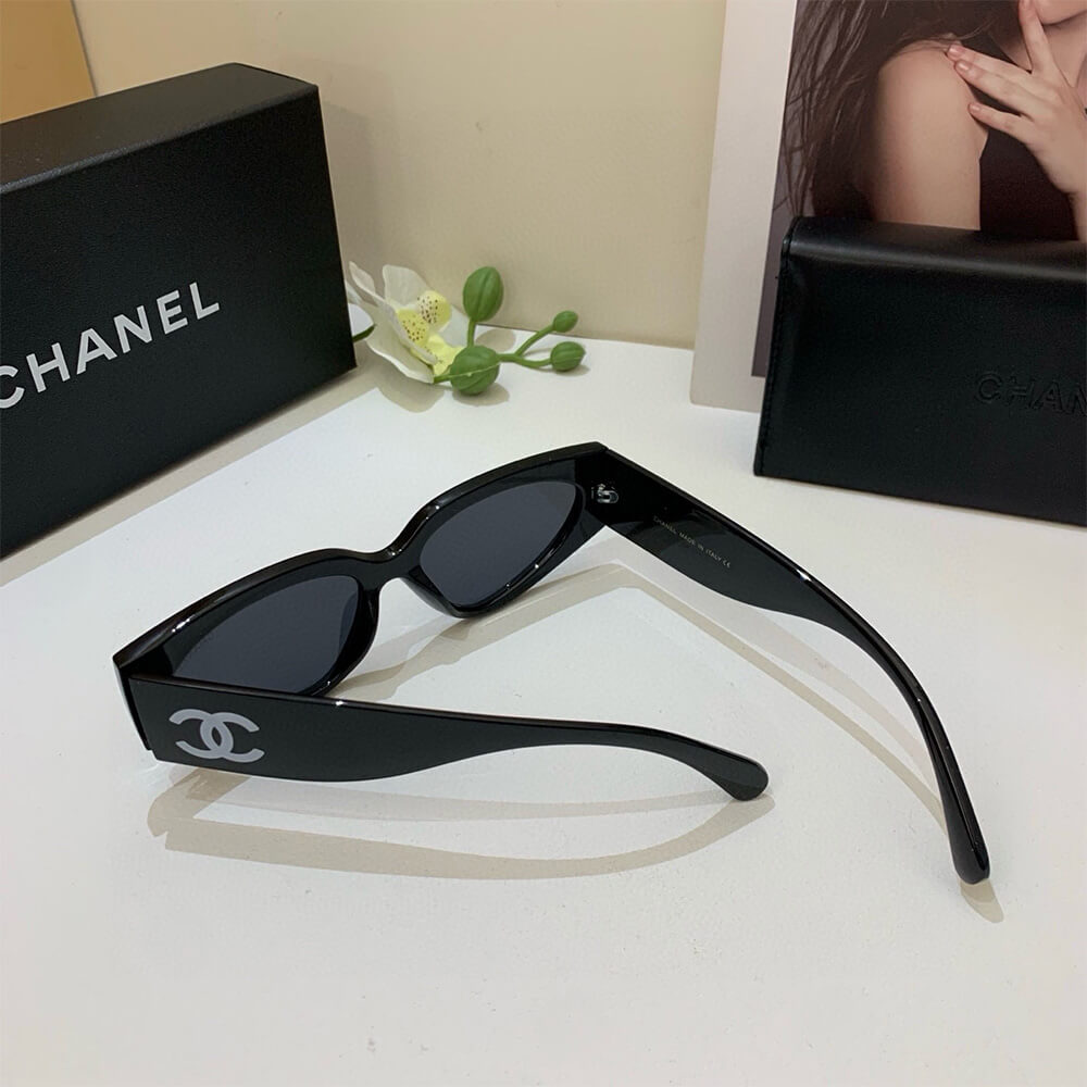 Ch**el SUNGLASSES