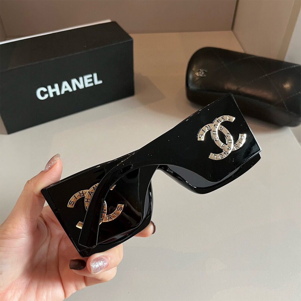 Ch**el SUNGLASSES