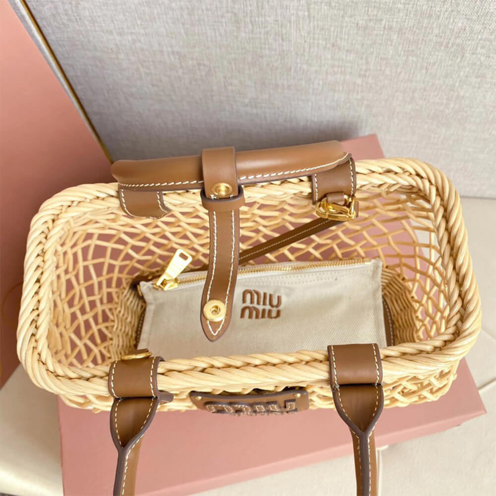 M1um1u Woven fabric handbag with leather trim(high-end grade)