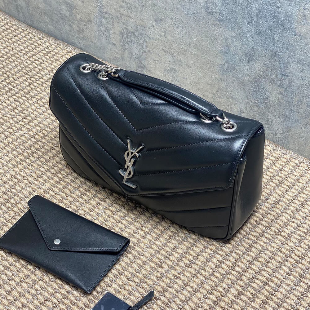 Y51 LOULOU medium in MATELASSÉ lambskin(high-end grade)