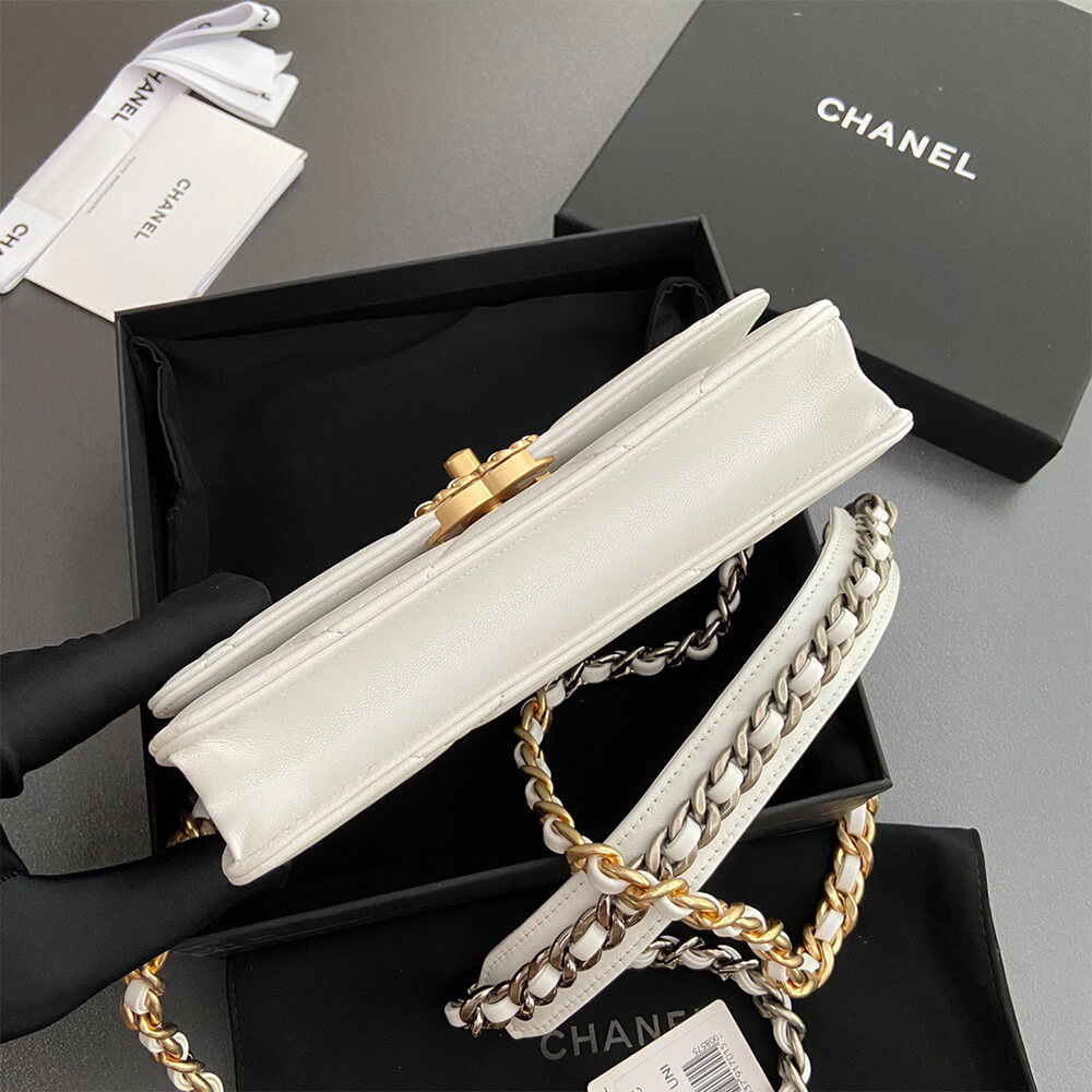 Ch**el 19 Wallet on Chain(high-end grade)
