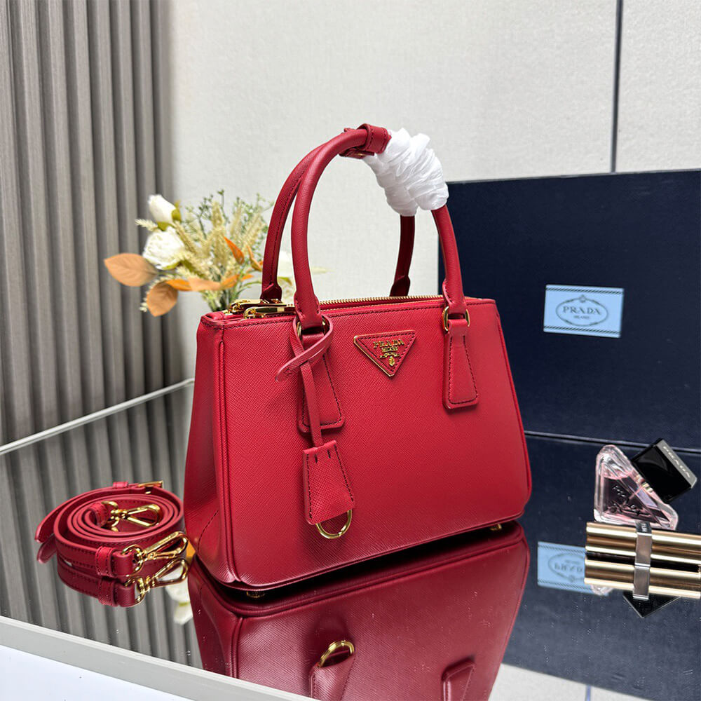 Pra*a Small Pra*a Galleria Saffiano leather bag(HIGH-END GRADE)
