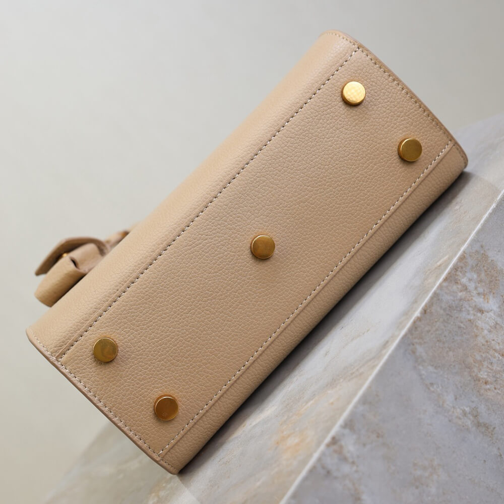 Y51 SAC DE JOUR IN SMOOTH LEATHER – NANO(HIGH-END GRADE)