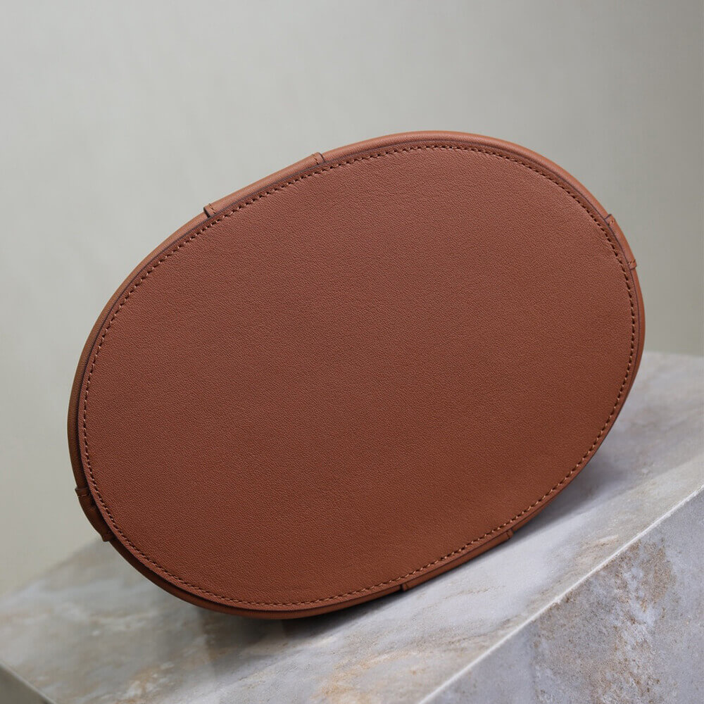Y51 Y top-handle bucket in leather(HIGH-END GRADE)