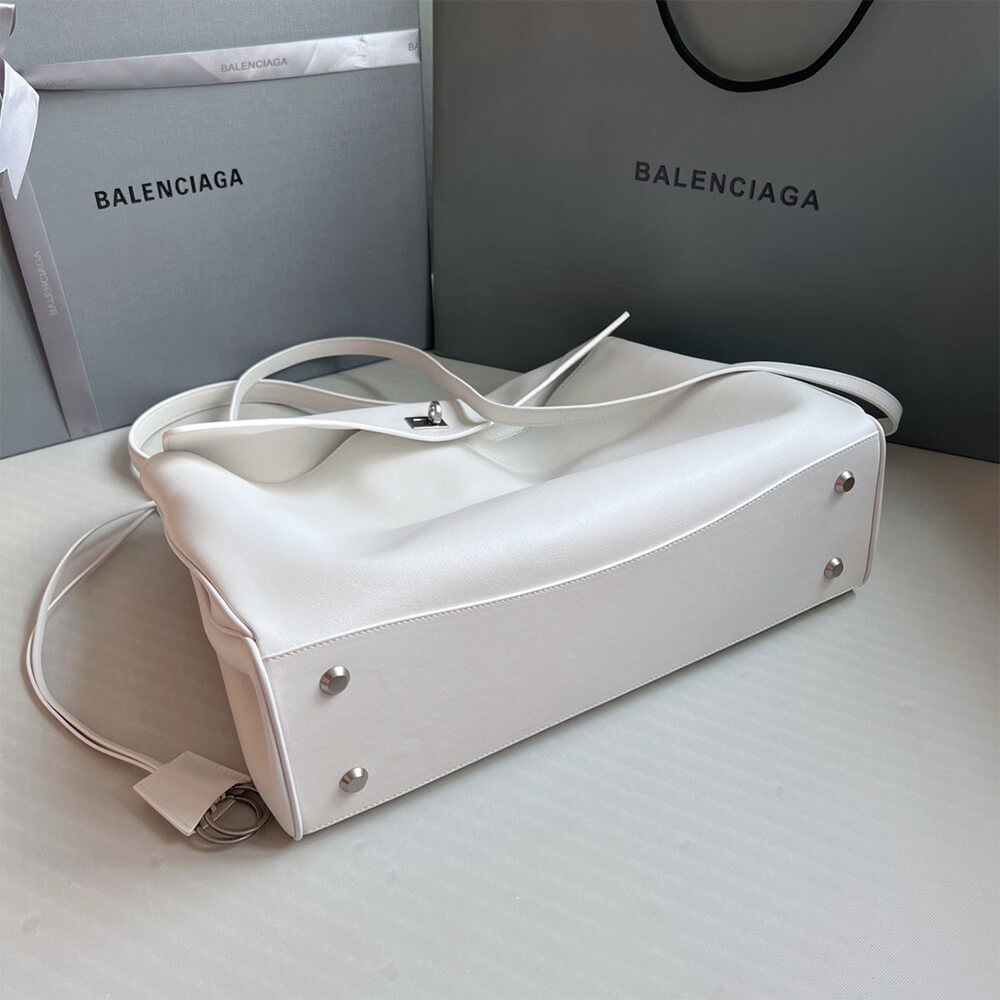 Ba1en*iaga Women’s Rodeo Handbag Large(HIGH-END GRADE)