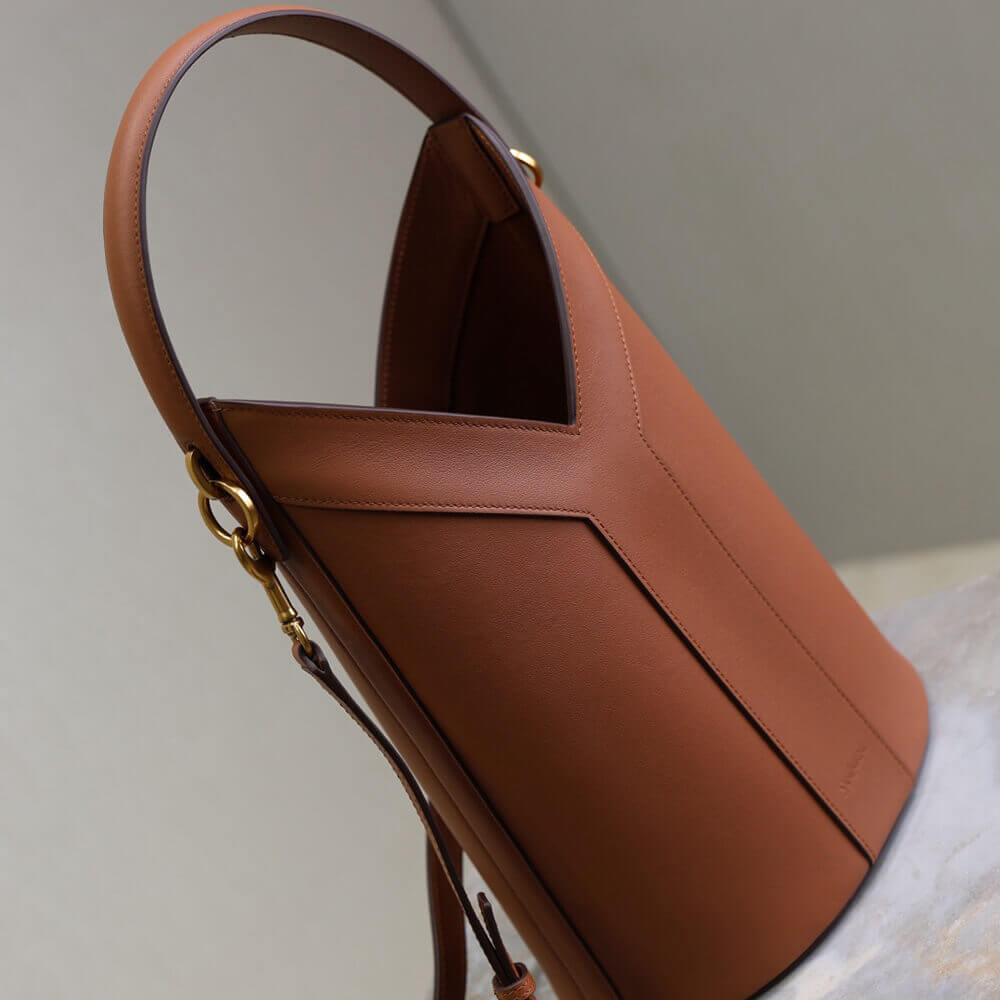 Y51 Y top-handle bucket in leather(HIGH-END GRADE)