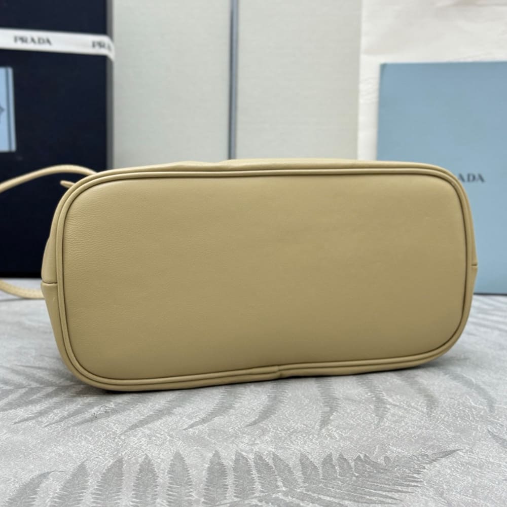 Pra*a Dada small nappa leather bag