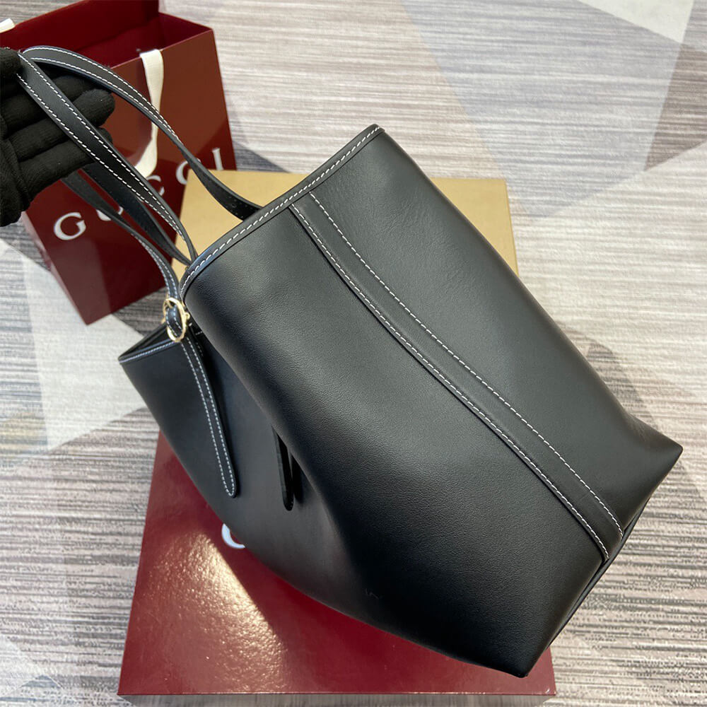 GG Emblem large tote bag
