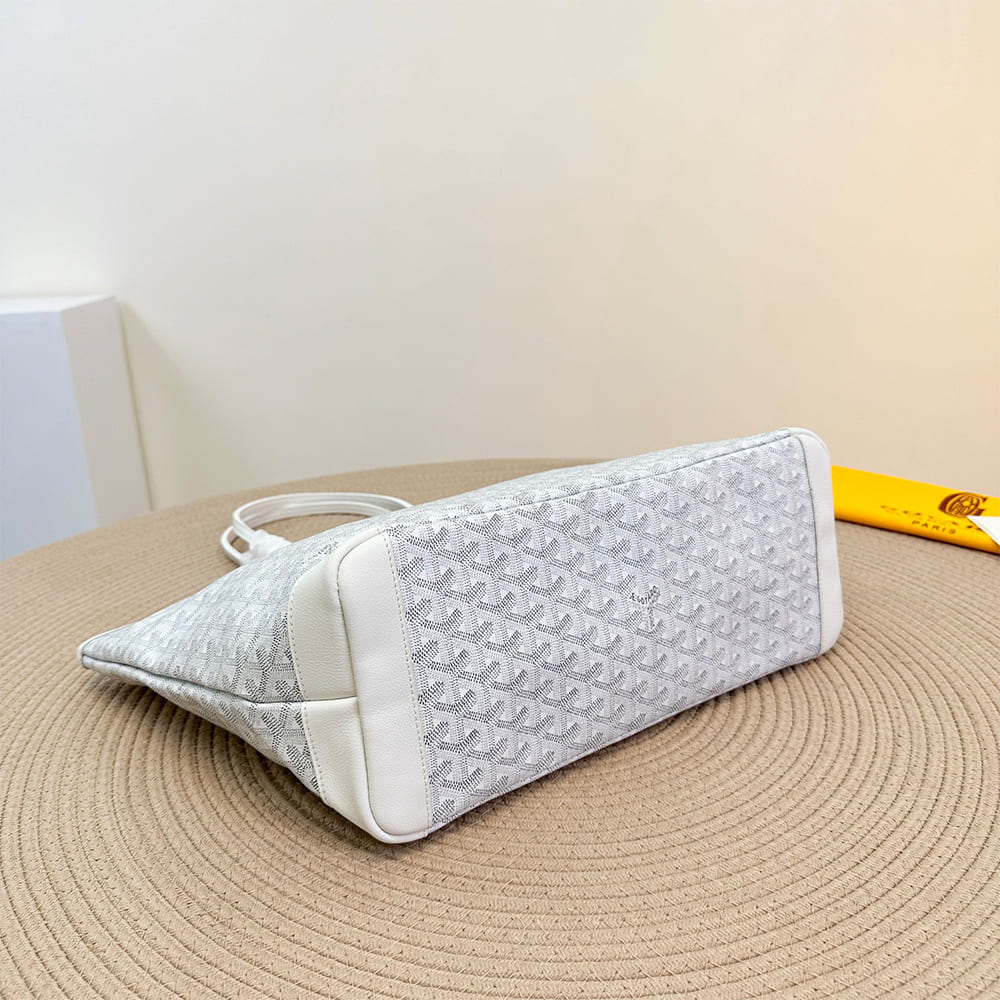 G09ard Artois MM Bag