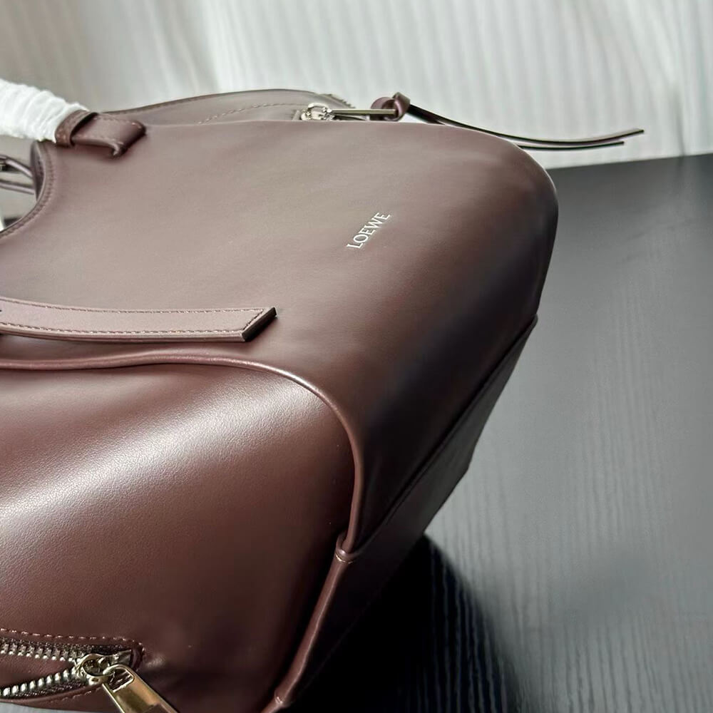 L0ew* Hammock Flip bag in classic calfskin(HIGH-END GRADE)