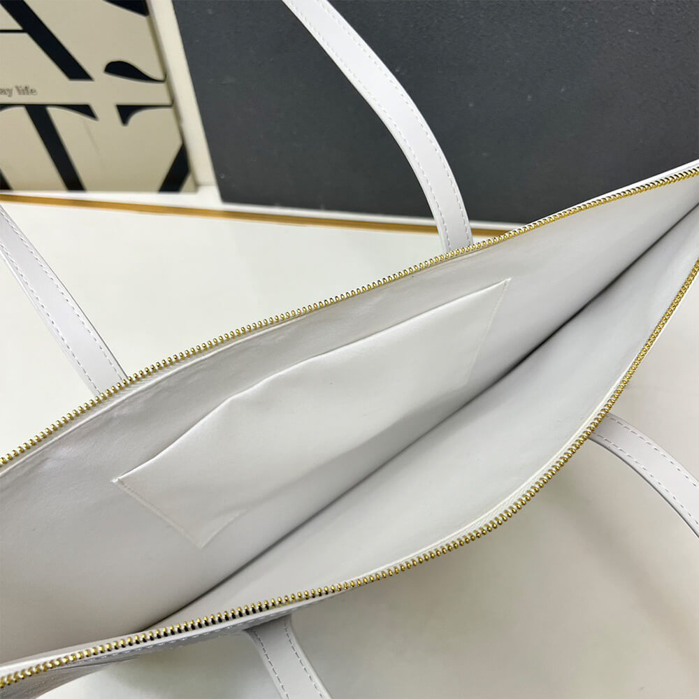 CLINE FLAT CABAS NEW LUGGAGE IN GLOSSY CALFSKIN