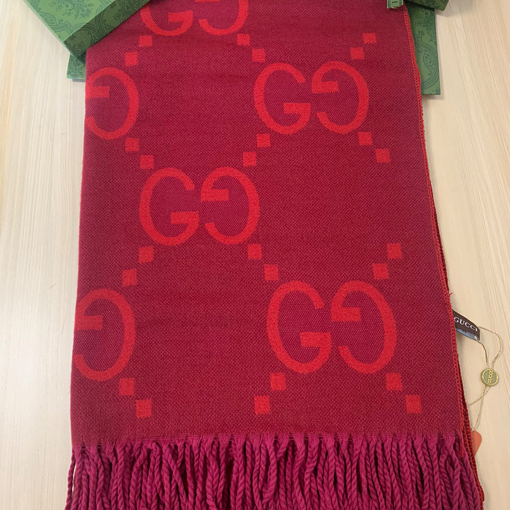 Gvc*1 GG wool jacquard scarf