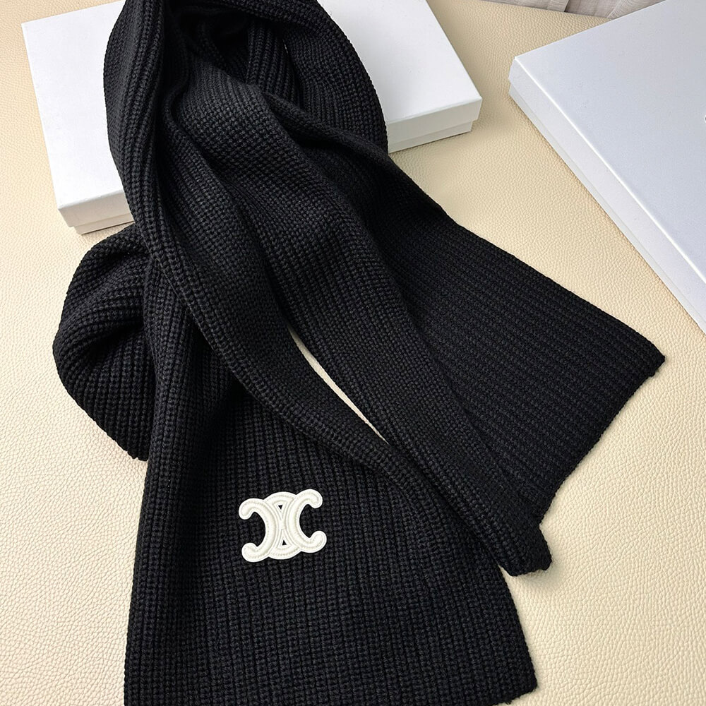 Ce1i*e Triomphe scarf in cashmere