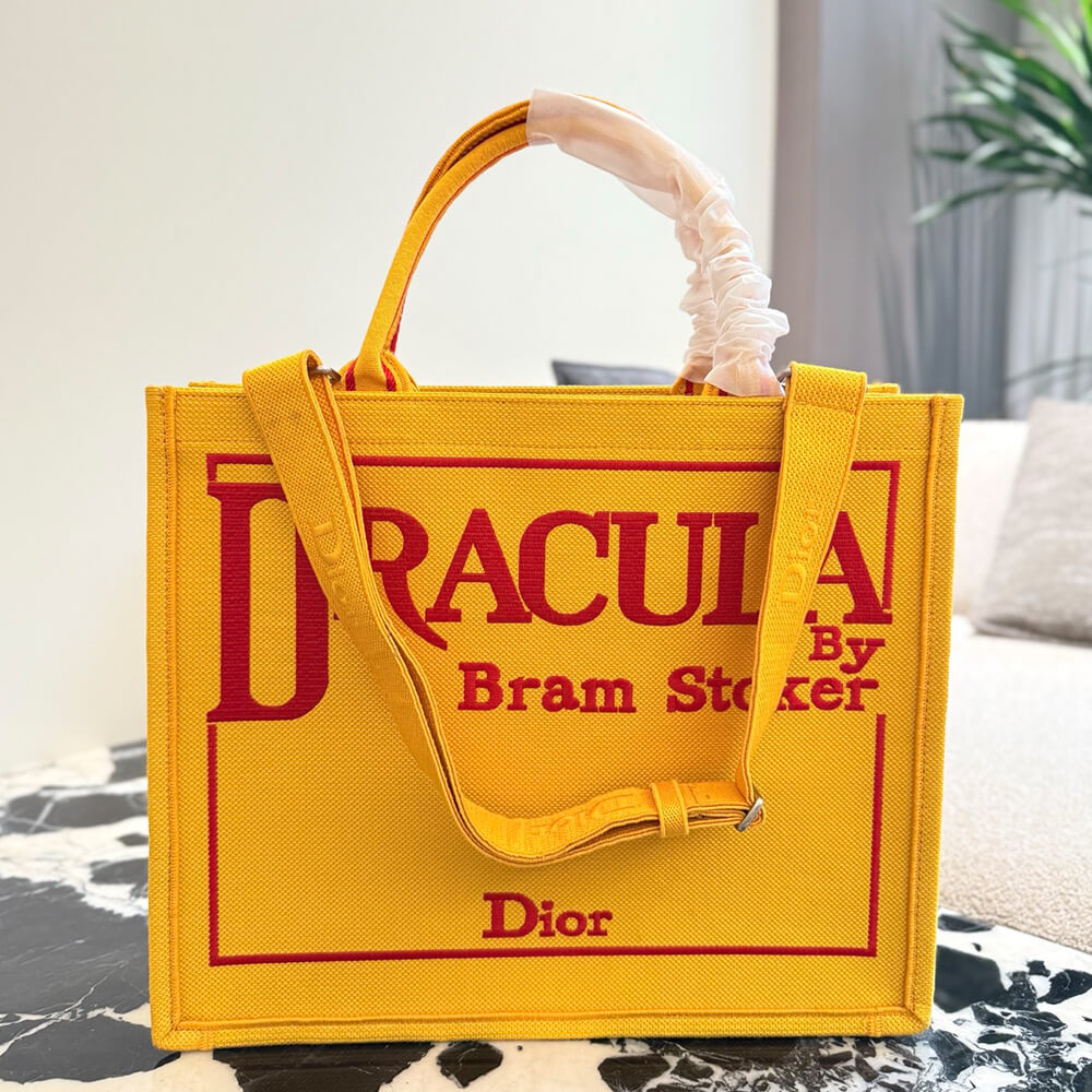 Medium D10r Book Tote with Strap