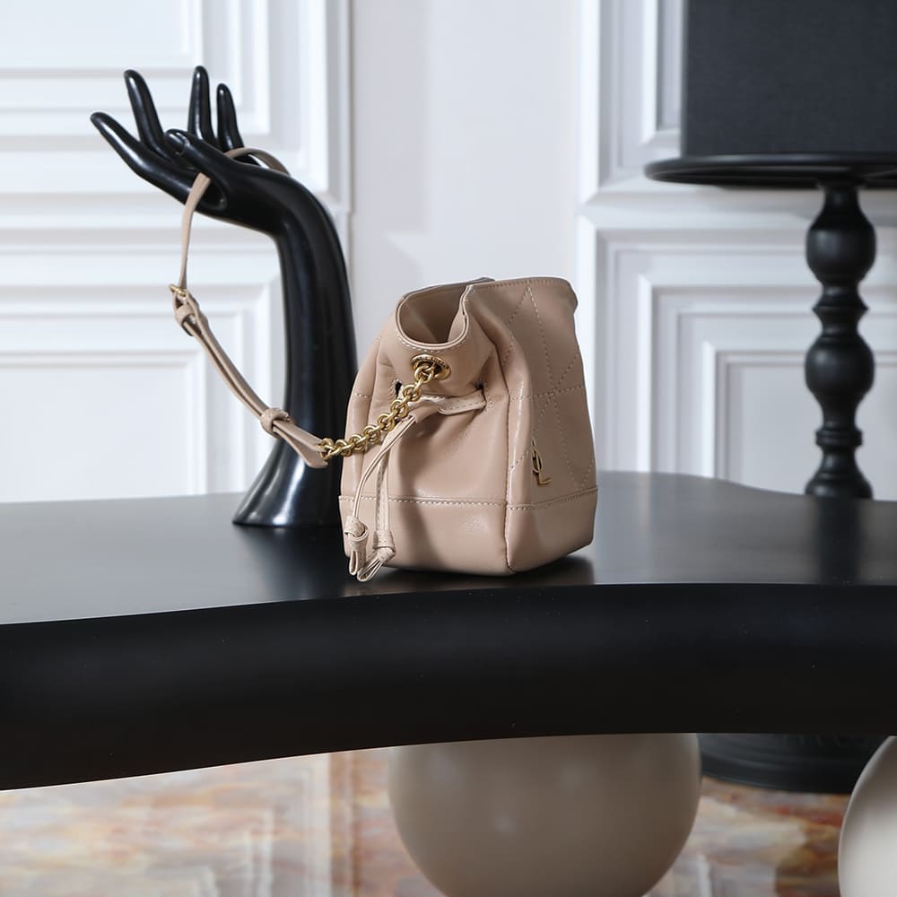Y51 JAMIE mini shoulder pouch in lambskin(HIGH-END GRADE)