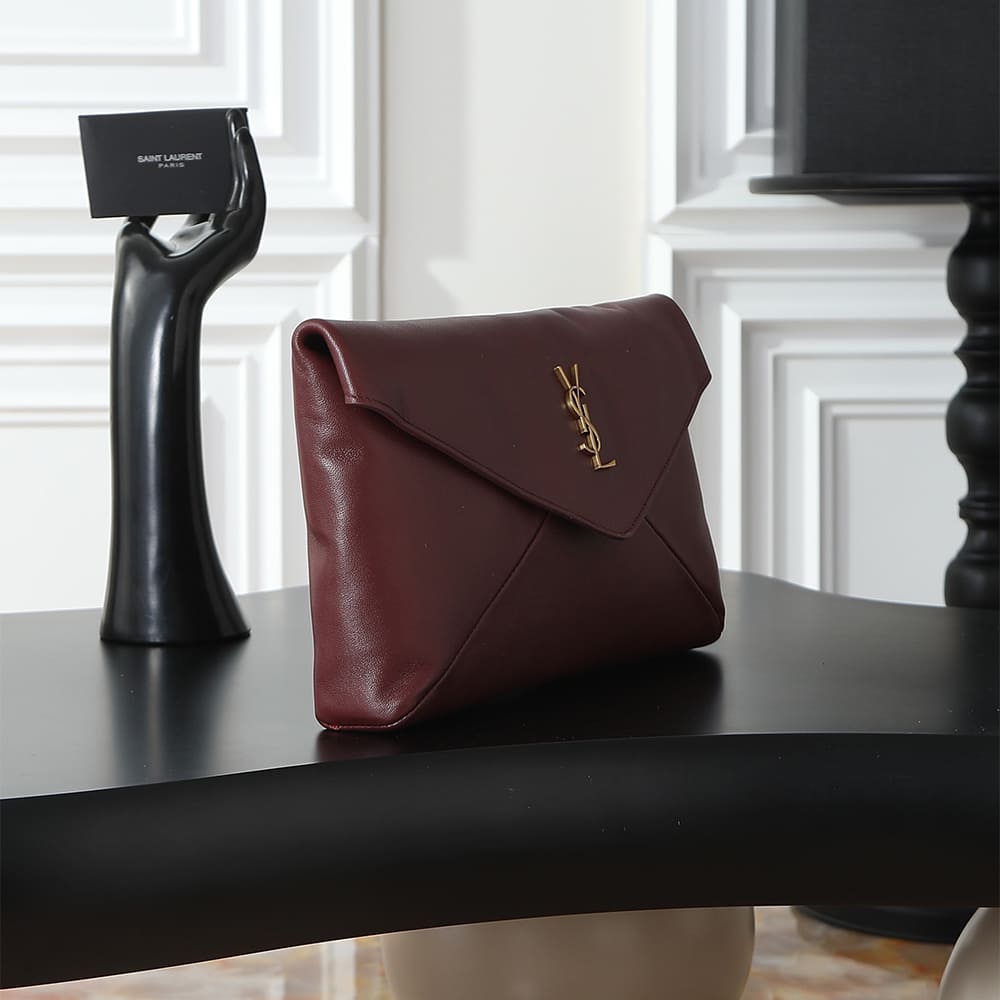 Y51 CASSANDRE large envelope pouch in shiny leather(HIGH-END GRADE)