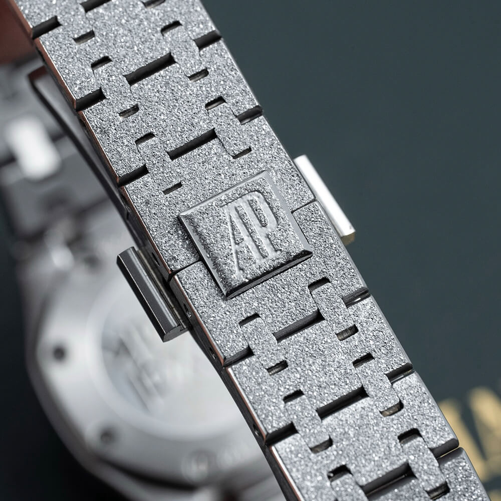 Audemars P1g*et Royal Oak 67630