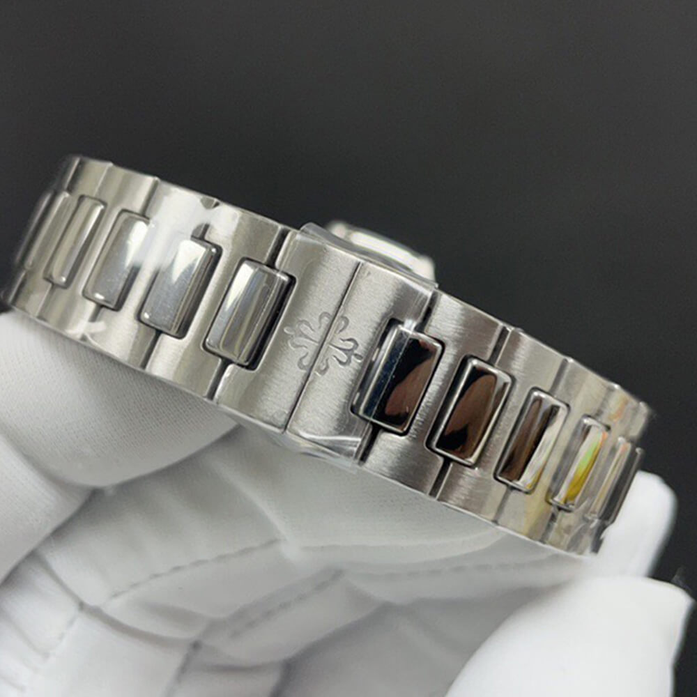 Pat*k Phi1i*pe Nautilus 7118/1A-001