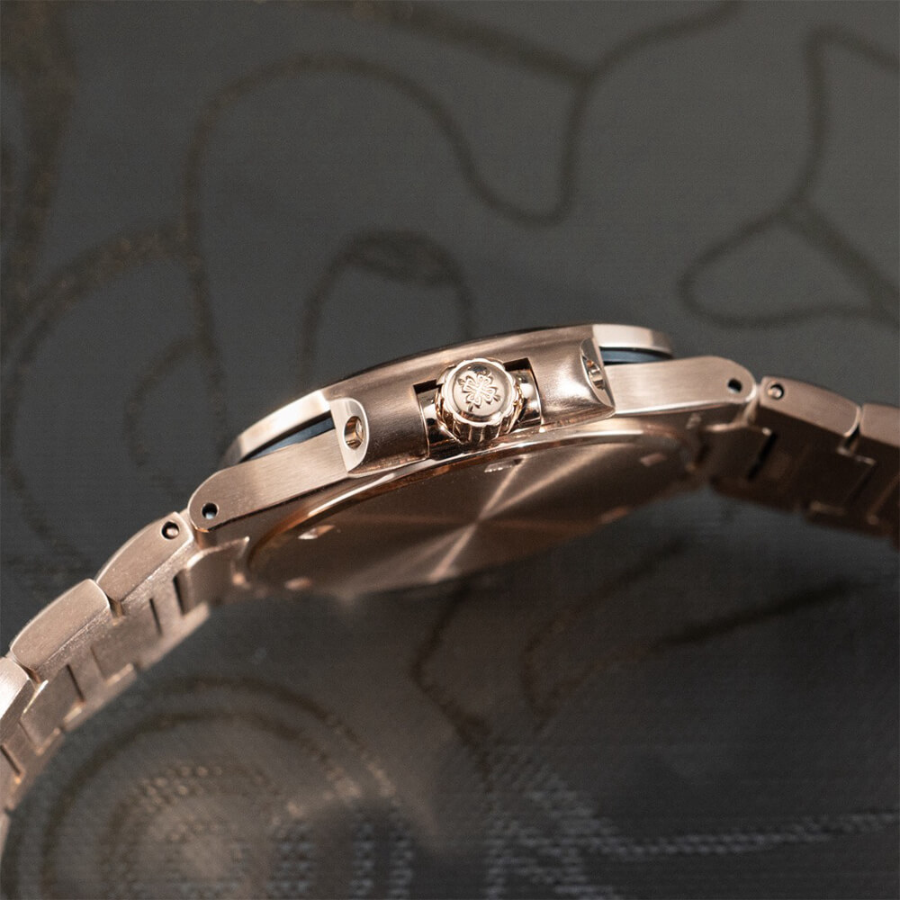 Pat*k Phi1i*pe Nautilus 7010/1R-013