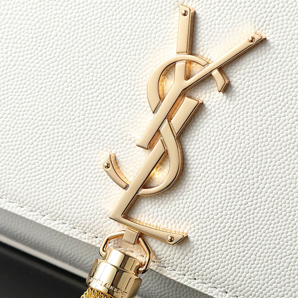 Y51 kate medium in grain de poudre embossed leather(HIGH-END GRADE)