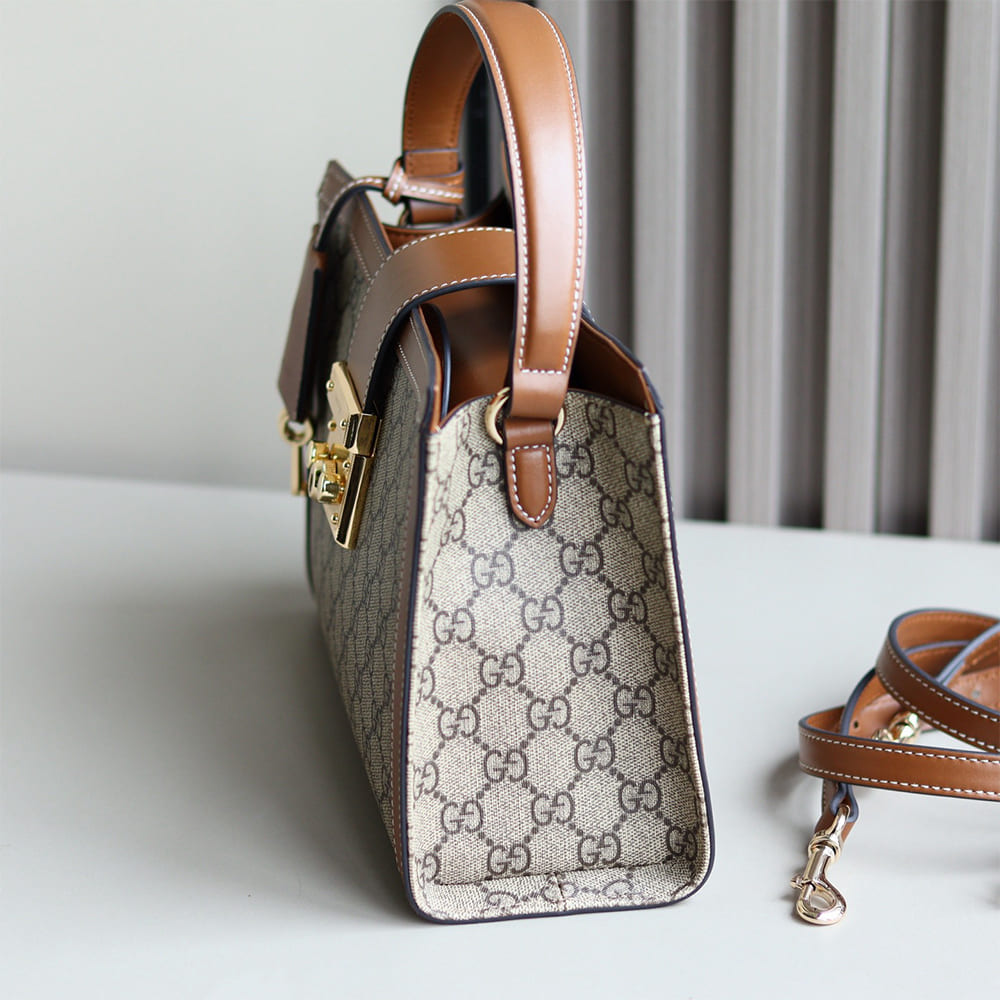 Gvc*1 Padlock medium top handle bag